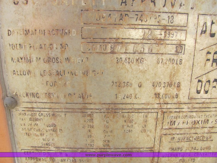 image for item 4627 1997 storage box