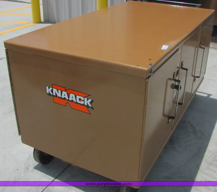 image for item 4629 Job box