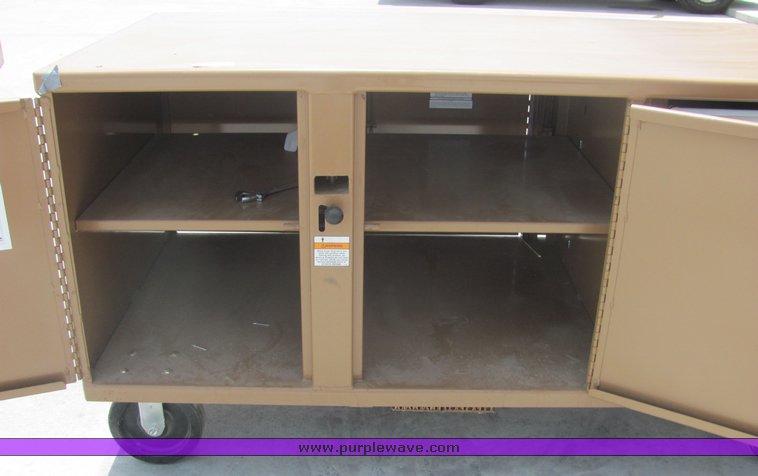 image for item 4629 Job box