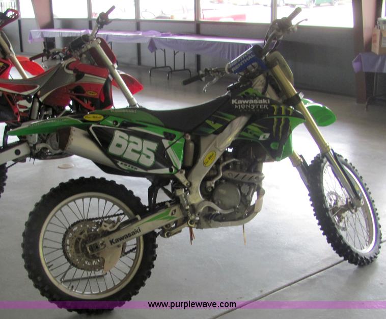 image for item 4630 2006 Kawasaki KX250F dirt bike