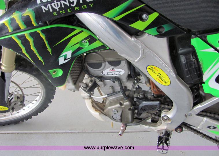 image for item 4630 2006 Kawasaki KX250F dirt bike