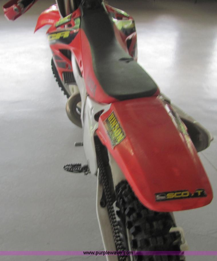 image for item 4631 2002 Honda CR250 dirt bike