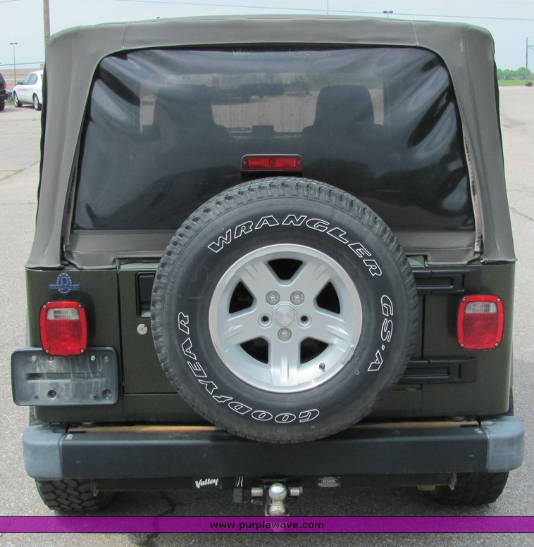 image for item 6110 2006 Jeep Wrangler