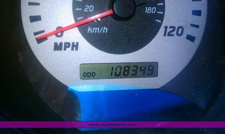 image for item 6111 2004 Nissan Frontier XE