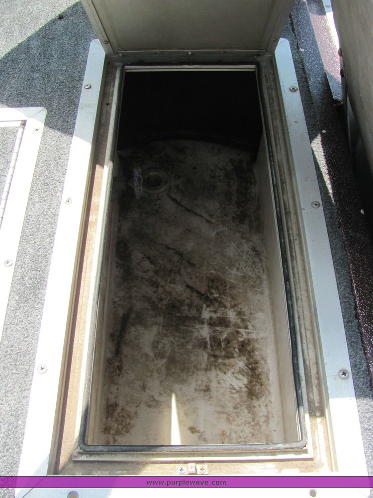 image for item 6115 1978 Cajun 17' boat