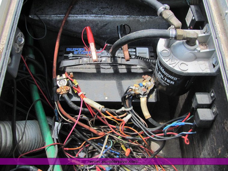 image for item 6115 1978 Cajun 17' boat