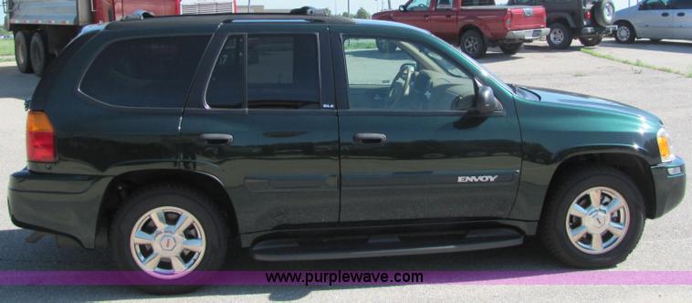 image for item 6187 2002 GMC Envoy