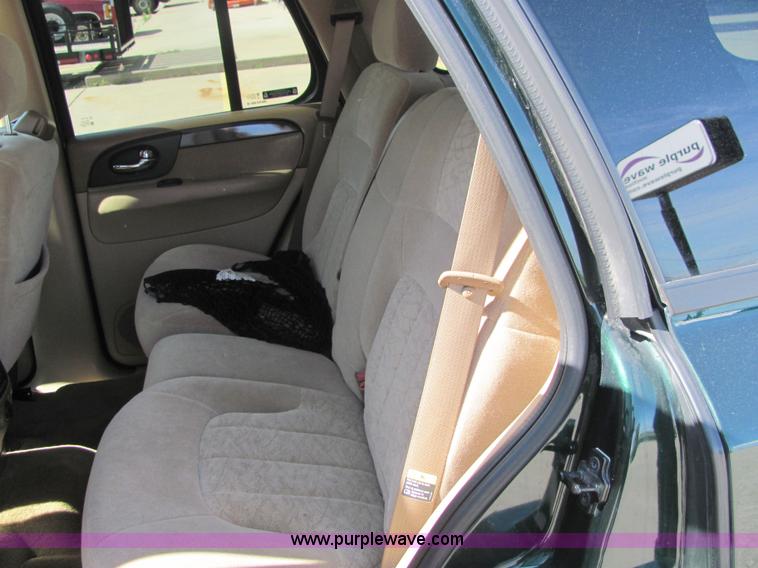 image for item 6187 2002 GMC Envoy