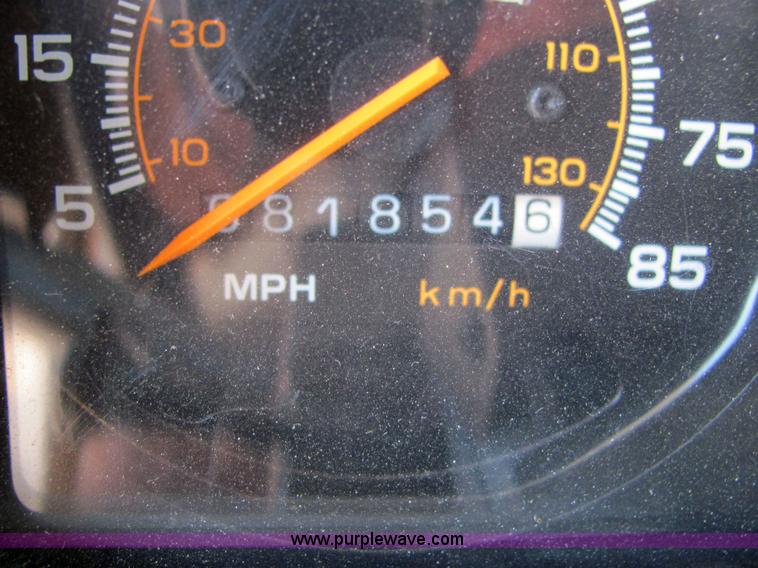 image for item 6188 1994 Chevrolet G30 Montego motor home