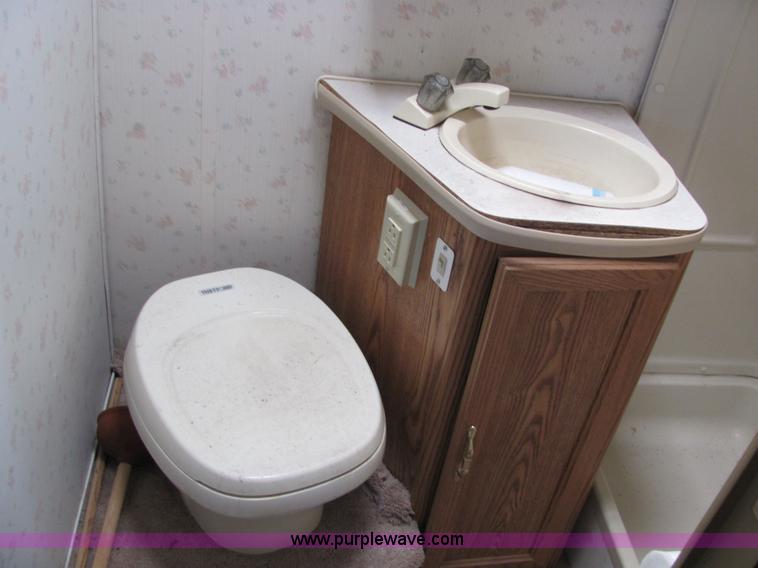 image for item 6188 1994 Chevrolet G30 Montego motor home