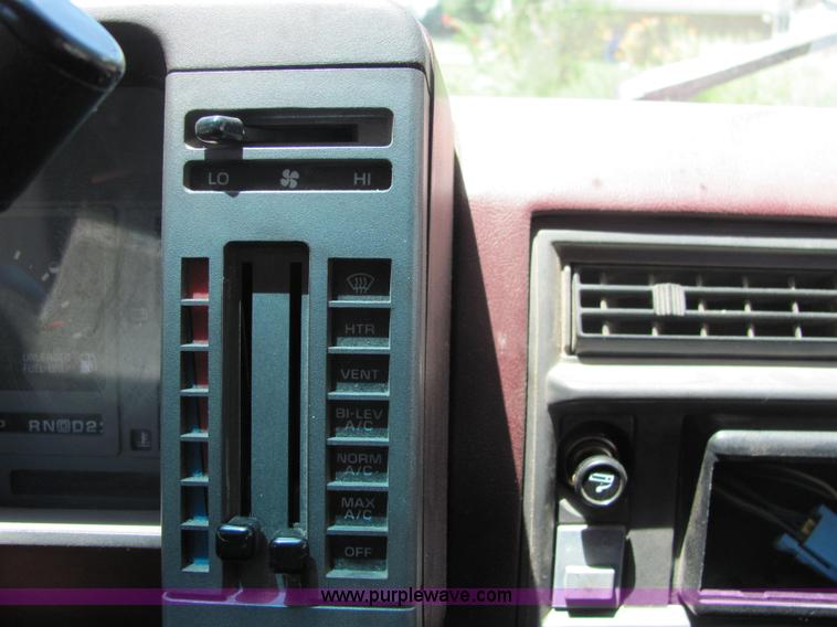 image for item 6191 1992 Chevrolet S10 Blazer