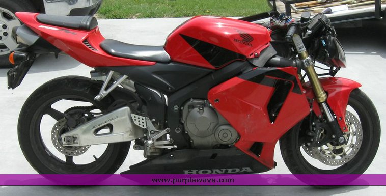 image for item 6816 2006 Honda CBR 600RR motorcycle