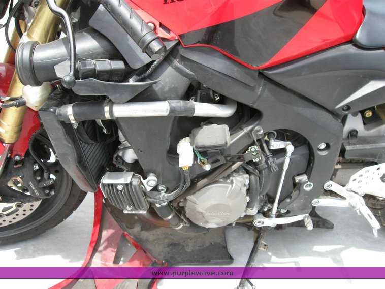 image for item 6816 2006 Honda CBR 600RR motorcycle