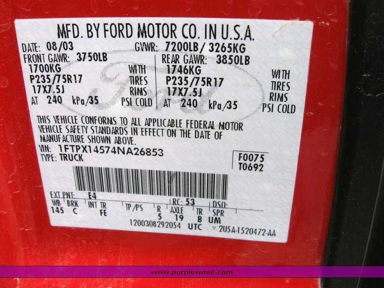 image for item 6817 2004 Ford F150 pickup truck