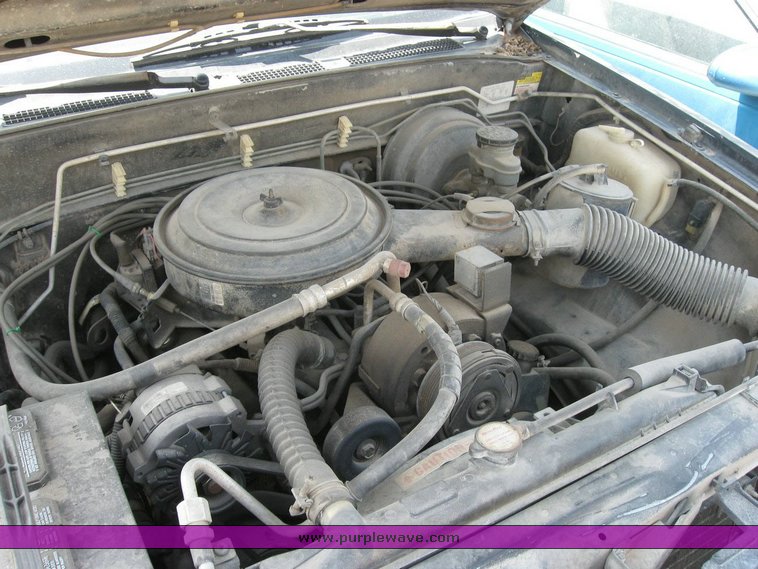 image for item 6835 1992 Isuzu Rodeo