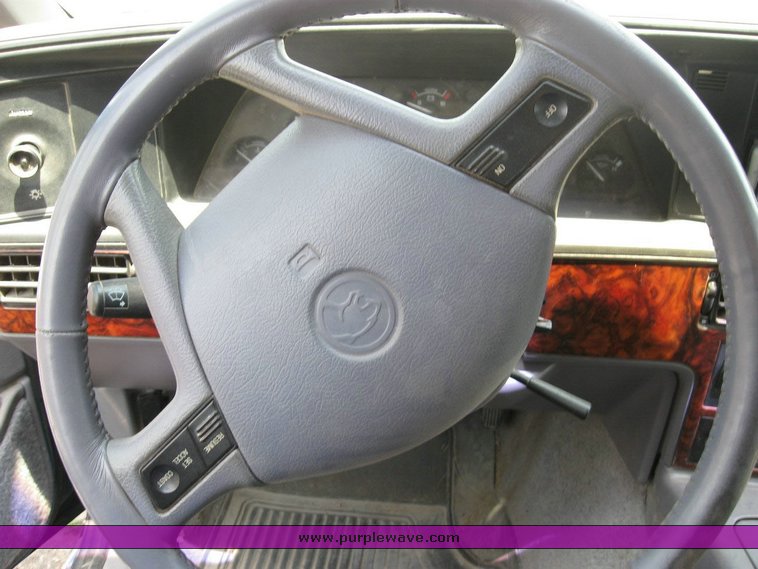 image for item 6836 1993 Mercury Cougar XR7