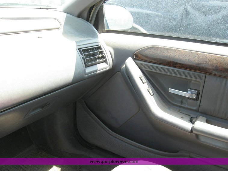 image for item 6836 1993 Mercury Cougar XR7