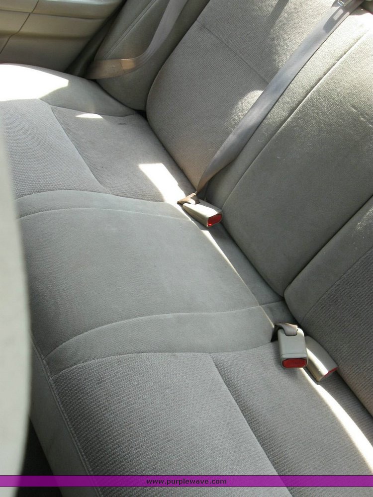 image for item 6838 2000 Ford Taurus SES