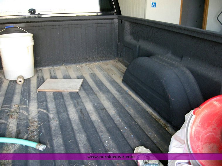 image for item 6840 2000 Chevrolet K1500 Silverado pickup truck