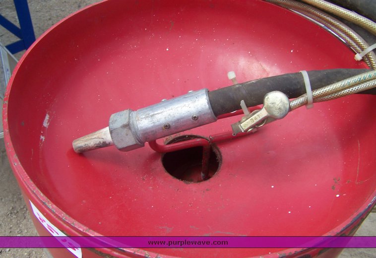 image for item 8515 Snap On sand blaster