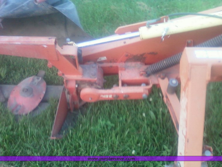 image for item 1007 Lely Optimo 320 disc mower