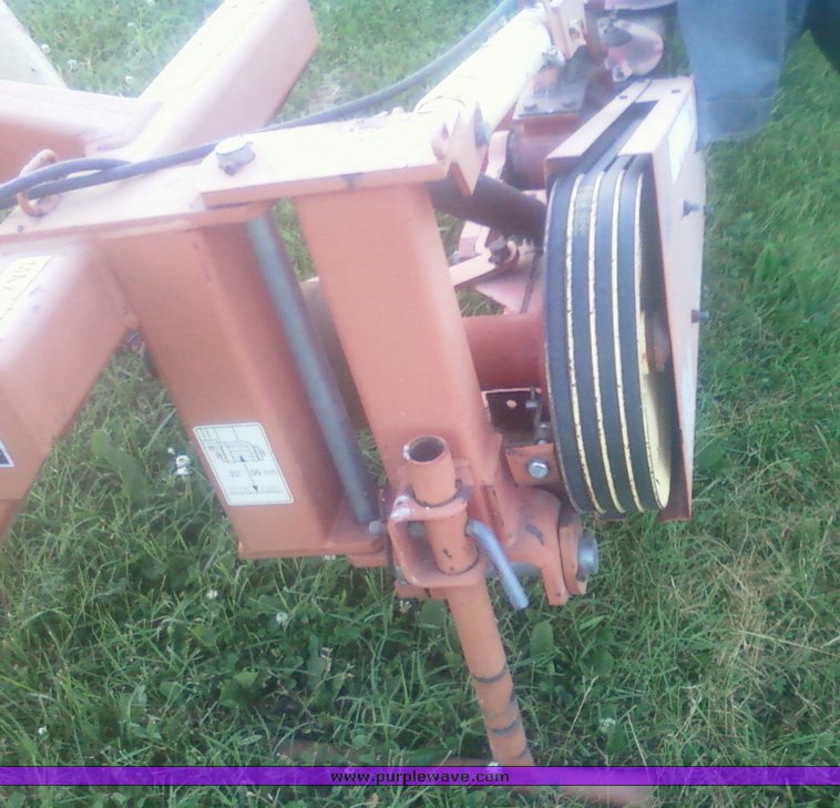 image for item 1007 Lely Optimo 320 disc mower