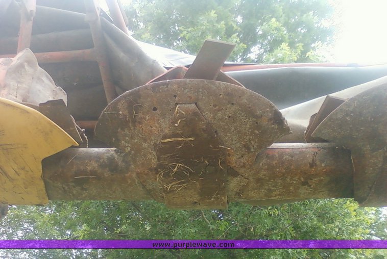 image for item 1007 Lely Optimo 320 disc mower