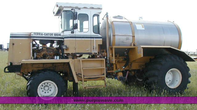 image for item 1009 1992 Ag-Chem 1804