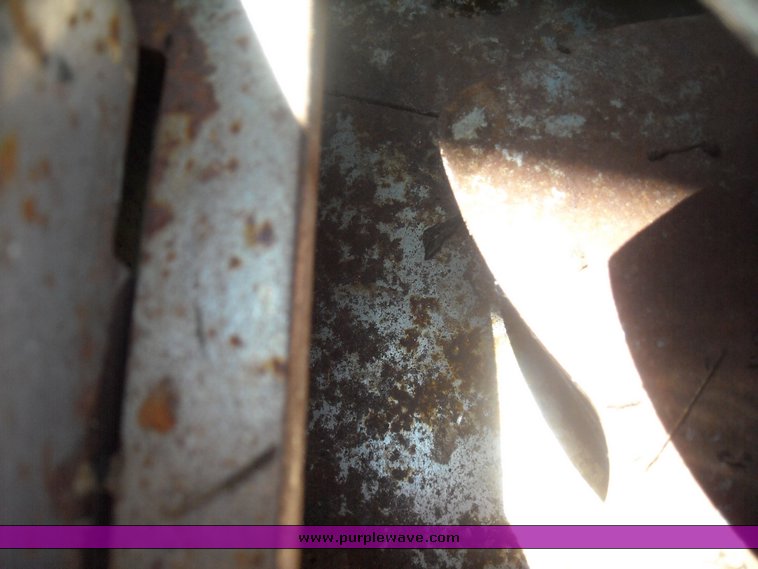 image for item 1010 Class RU600 corn head