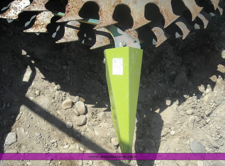 image for item 1010 Class RU600 corn head