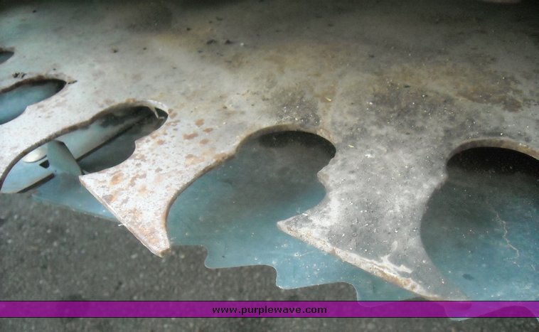 image for item 1010 Class RU600 corn head