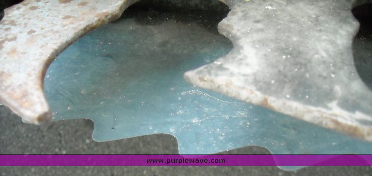 image for item 1010 Class RU600 corn head