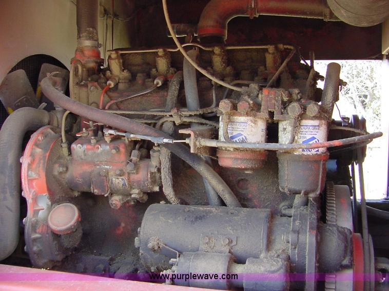 image for item 1011 Hesston 6650 swather