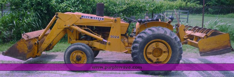 image for item 1801 1981 John Deere 302A tractor with loader