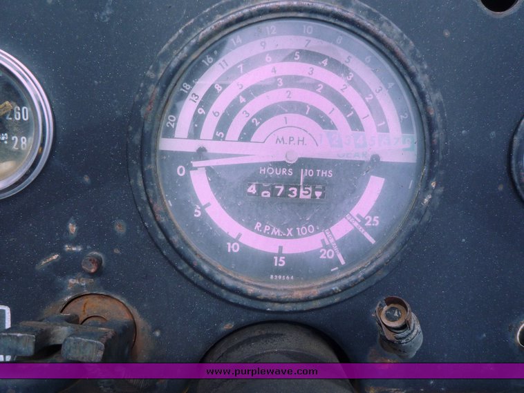 image for item 1801 1981 John Deere 302A tractor with loader