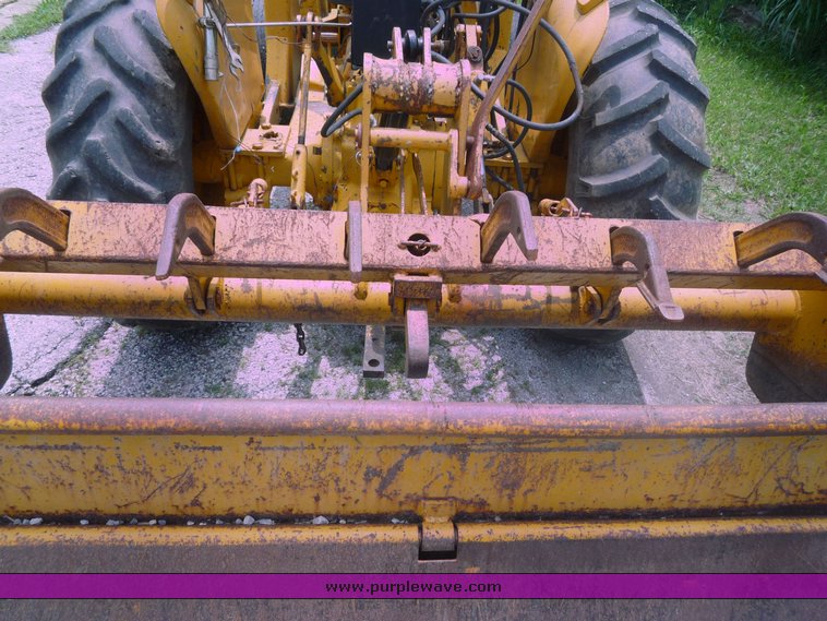 image for item 1801 1981 John Deere 302A tractor with loader