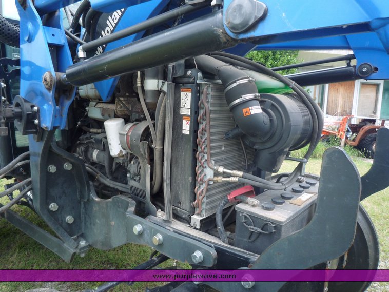 image for item 1802 2007 New Holland TL90A tractor