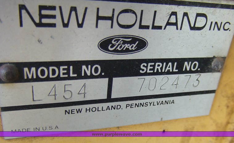 image for item 2072 1986 New Holland L454 skid steer