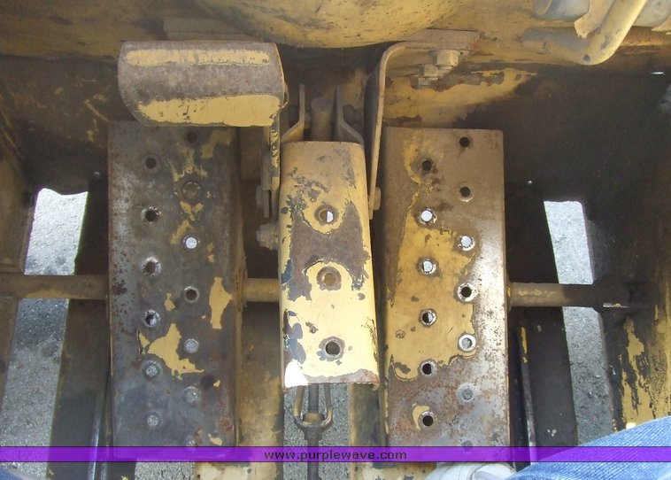 image for item 2072 1986 New Holland L454 skid steer