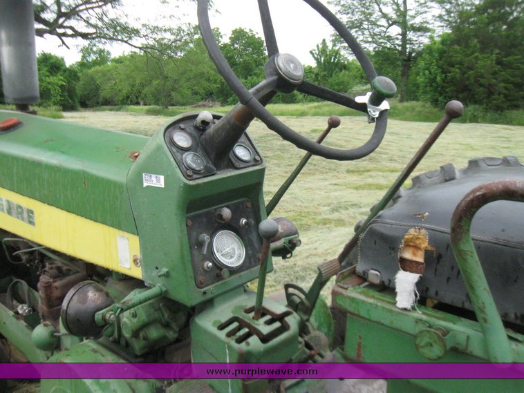 image for item 2358 1959 John Deere 530 tractor