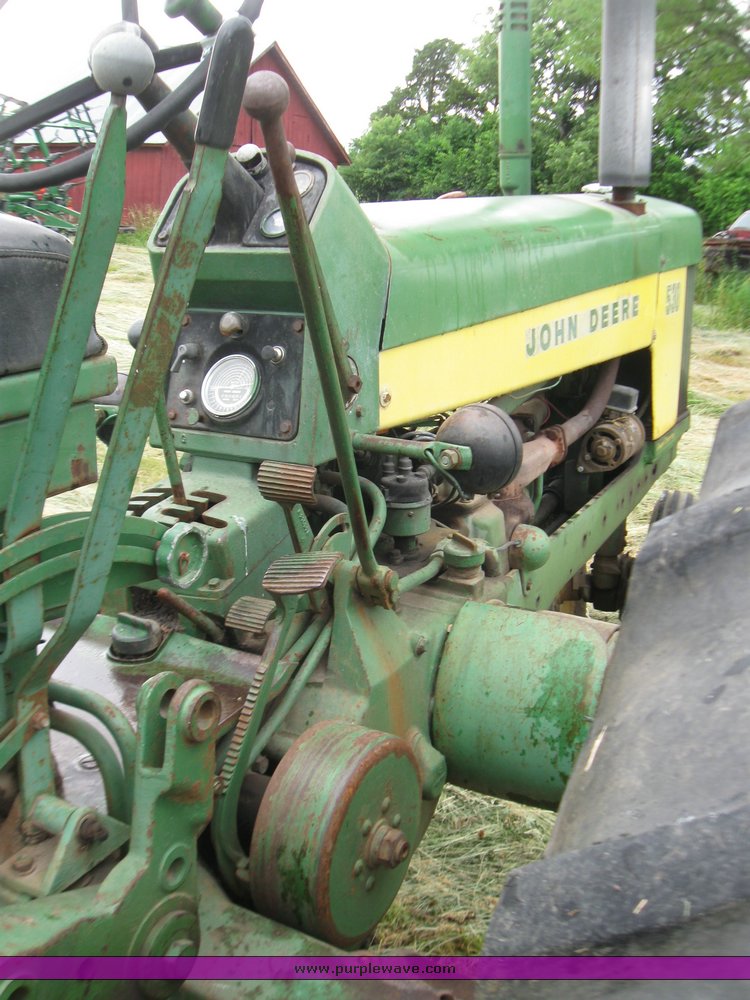 image for item 2358 1959 John Deere 530 tractor