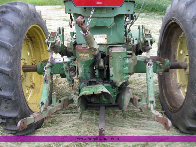 image for item 2358 1959 John Deere 530 tractor