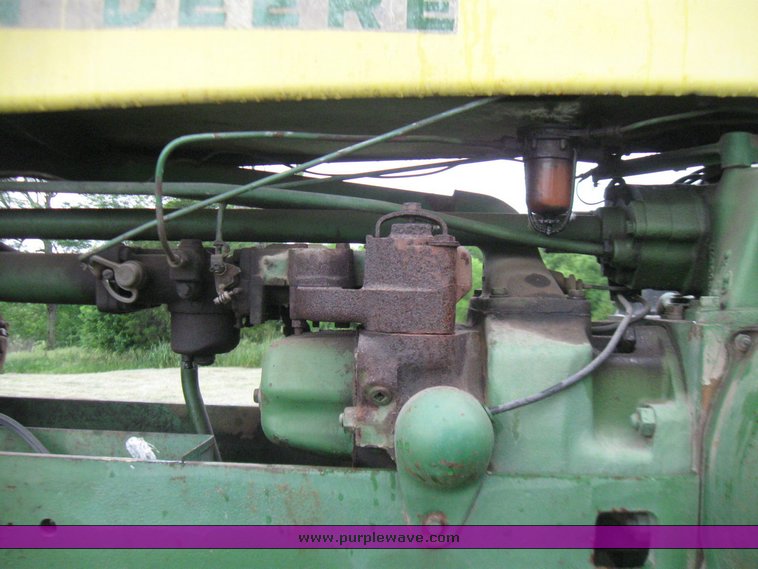 image for item 2358 1959 John Deere 530 tractor