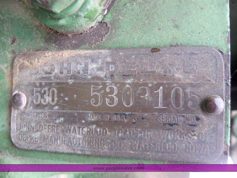 image for item 2358 1959 John Deere 530 tractor