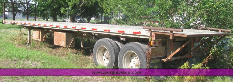 image for item 2421 1981 Fruehauf 42' flat bed semi trailer