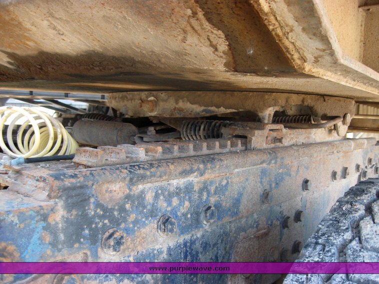 image for item 2422 1989 Peterbilt Conventional 377 sleeper cab semi truck