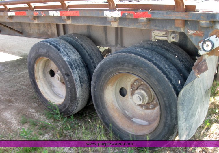 image for item 2423 45' flat bed semi trailer