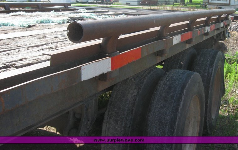 image for item 2423 45' flat bed semi trailer