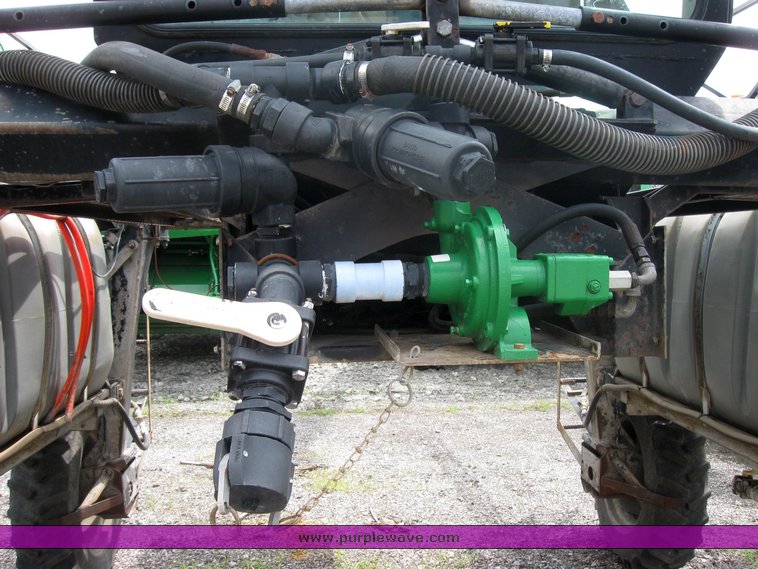 image for item 2465 Hagie 254 hi-boy sprayer