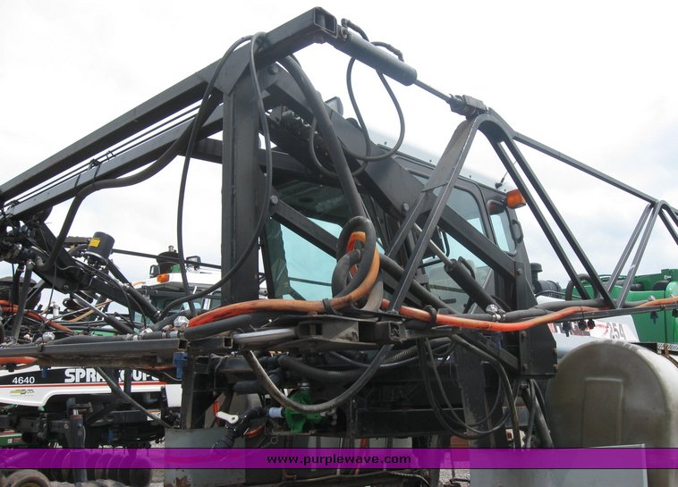 image for item 2465 Hagie 254 hi-boy sprayer